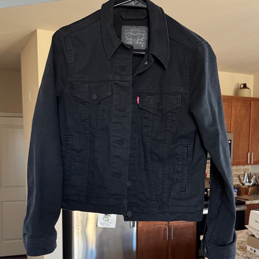 Levi's Women's Black Jean Jacket